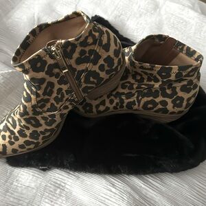 Franco Sarto booties